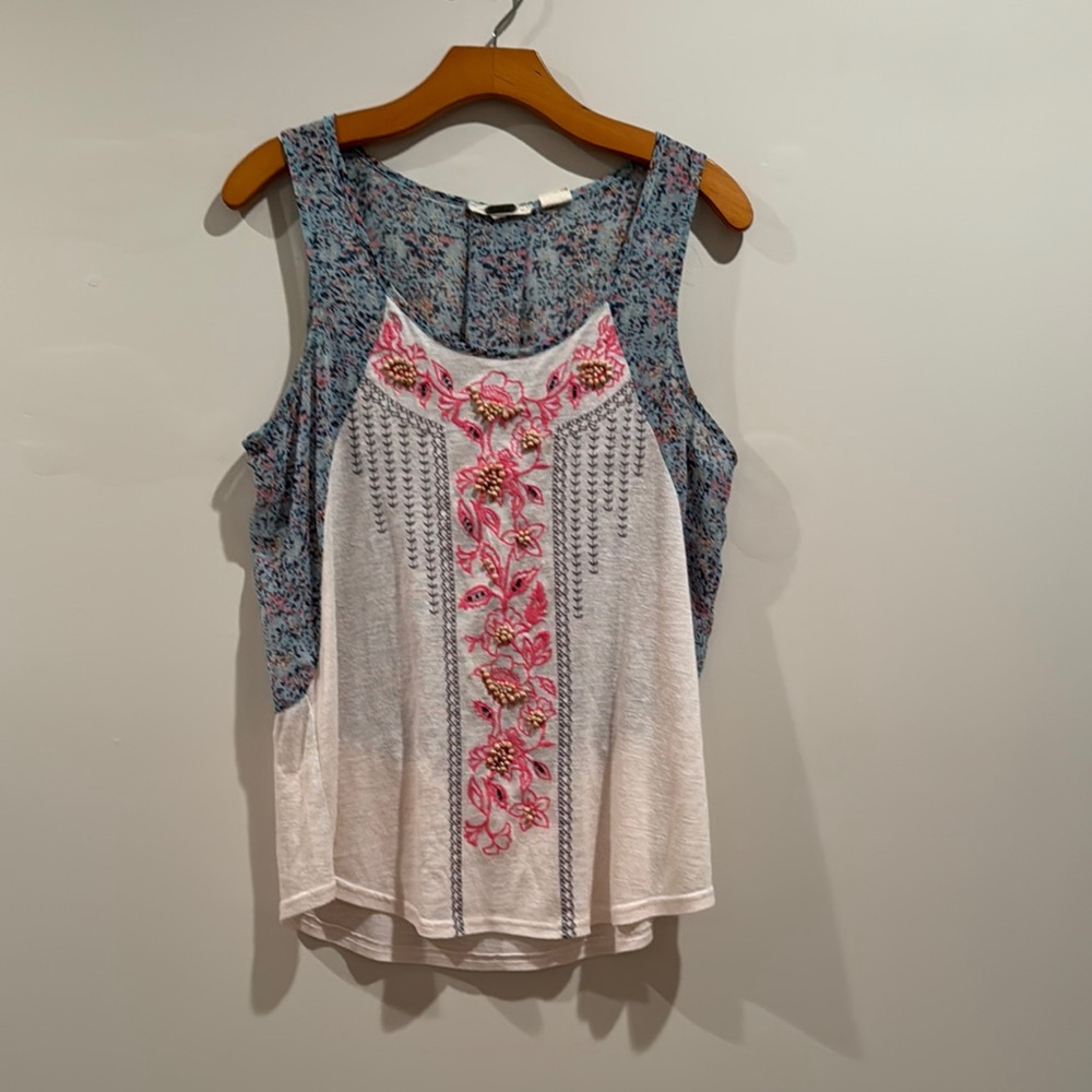 Floral Embellished Sleeveless Tank Top
